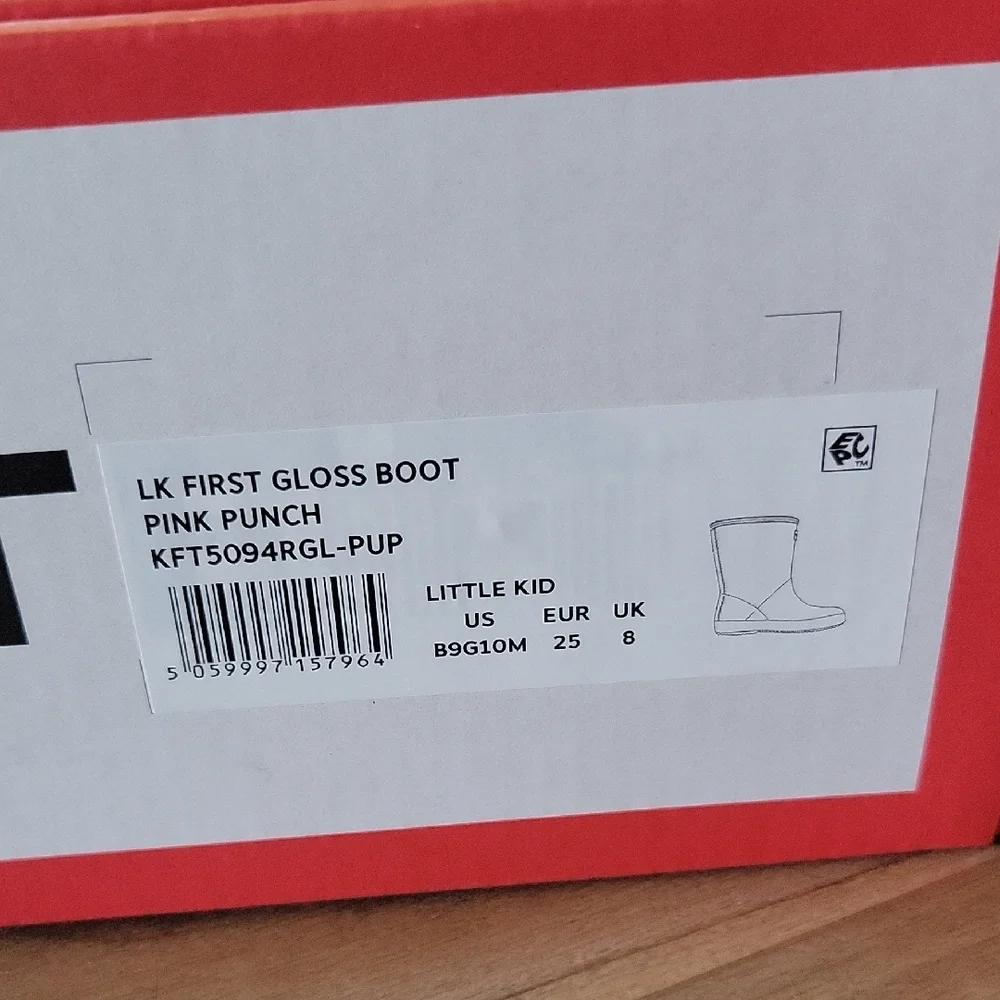 Hunter Fuchsia Waterproof Boots - Picture 2 of 8